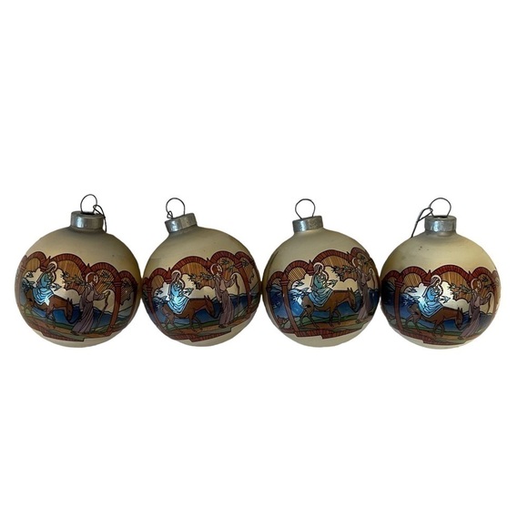 Other - Set of 4 Vintage Christmas Ornaments Balls Mary And Joseph With Child